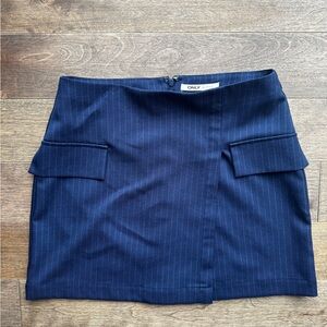 ONLY Women's Dark Blue Pinstripe Pencil Skirt